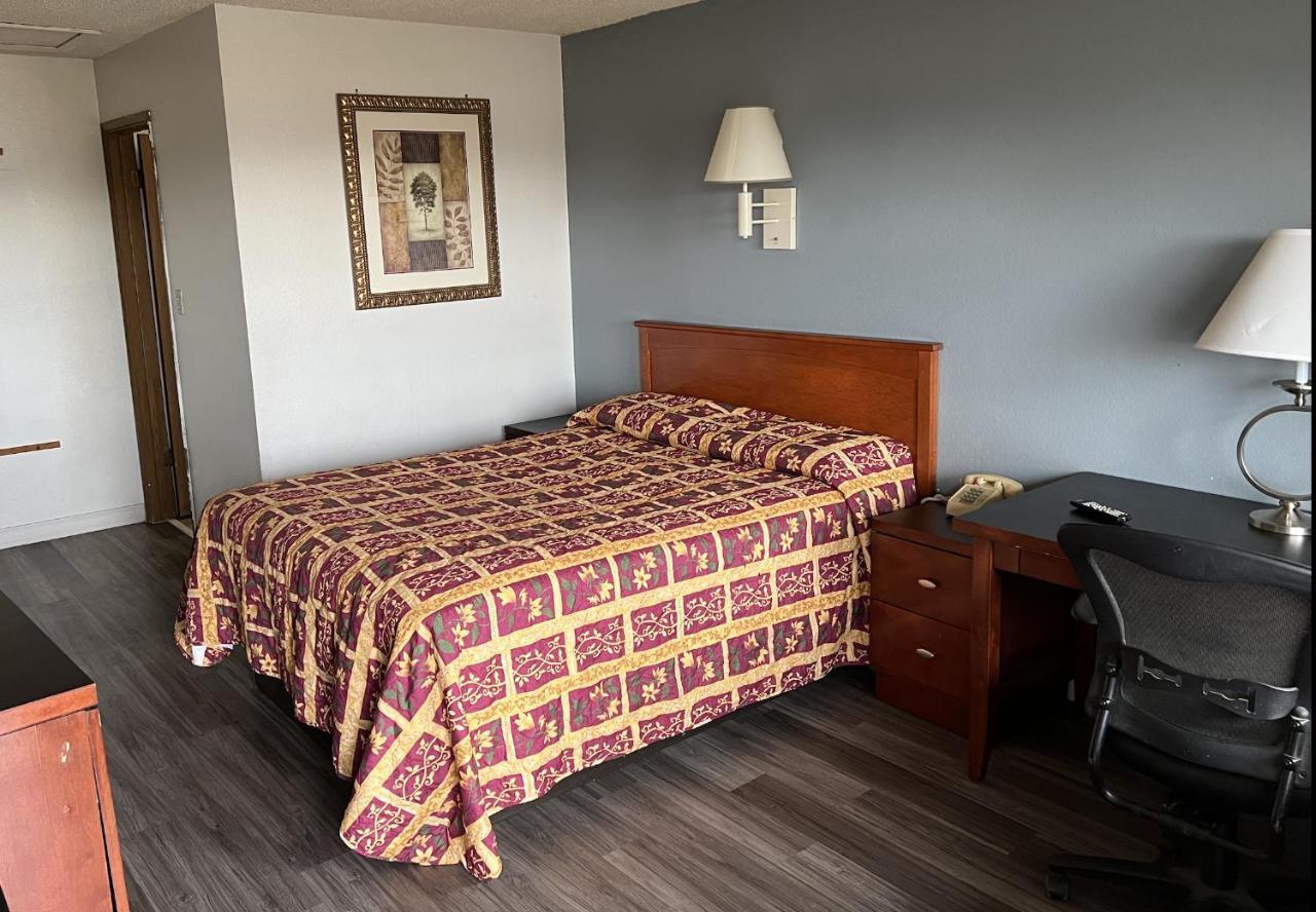Budget Inn Fallon Bagian luar foto