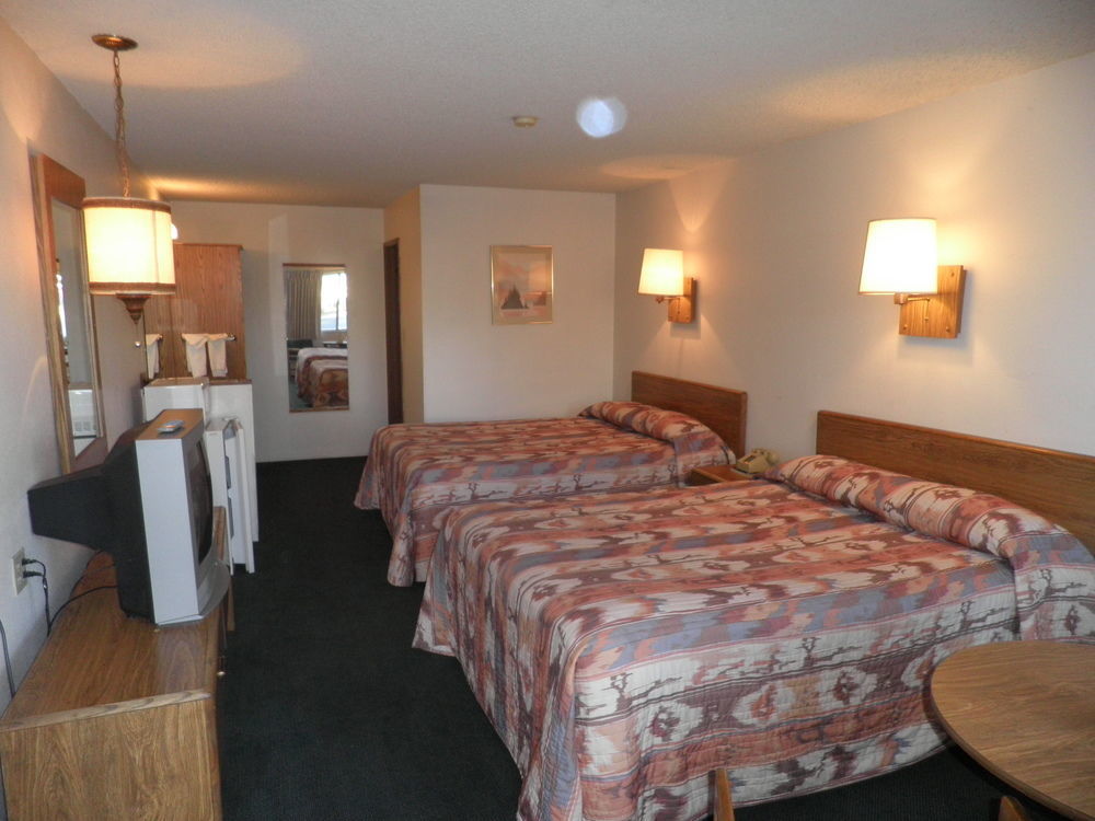 Budget Inn Fallon Bagian luar foto